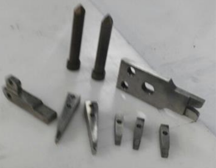 Insertos y pernos de herramental